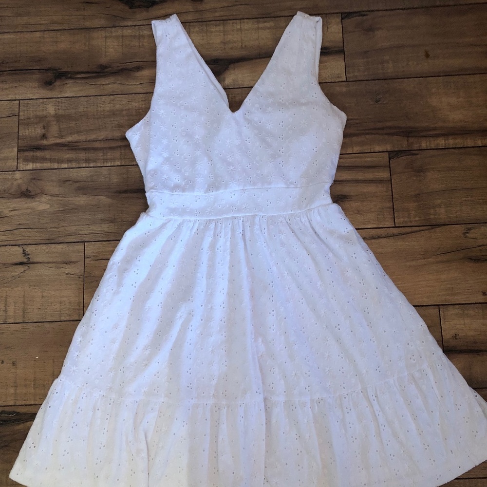 Loft White Summer Dress size S Lined sleeveless V neckline